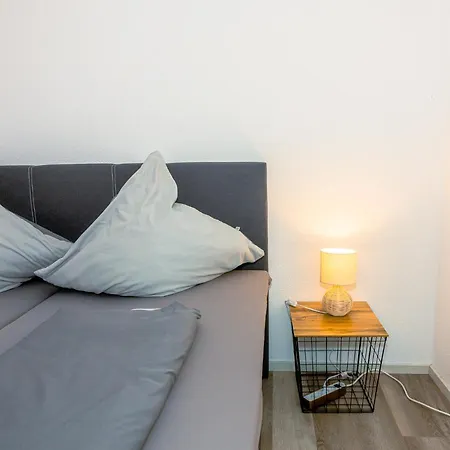 アパート A&s Heuchelheim