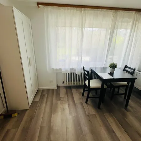 A&s Heuchelheim アパート